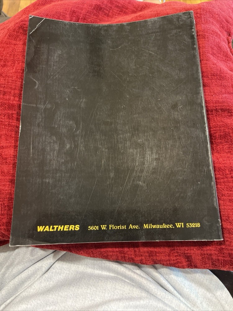 Walthers - 1982 HO Railroad Catalog & Craft Train Reference Manual