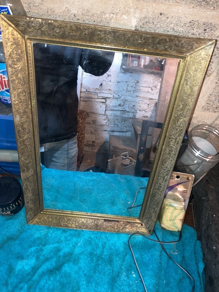Old Vintage Brass Mirror Wall Hanging Decorative Mirror