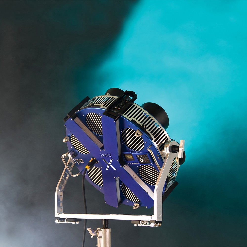 Creamsource SpaceX 1200W Colour Pro Kit with Hardcase & Optics