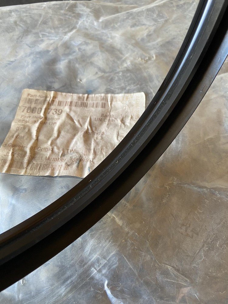 (MC34) 70001739 JLG Main Lip Seal