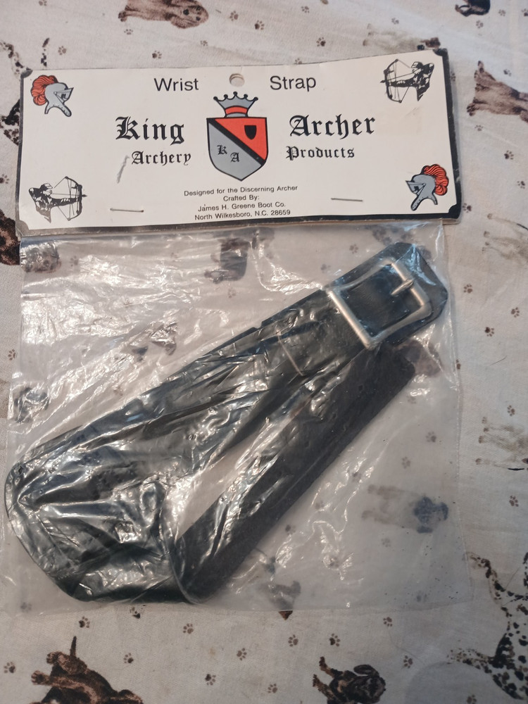 King Archery wrist strap for release aid (black)