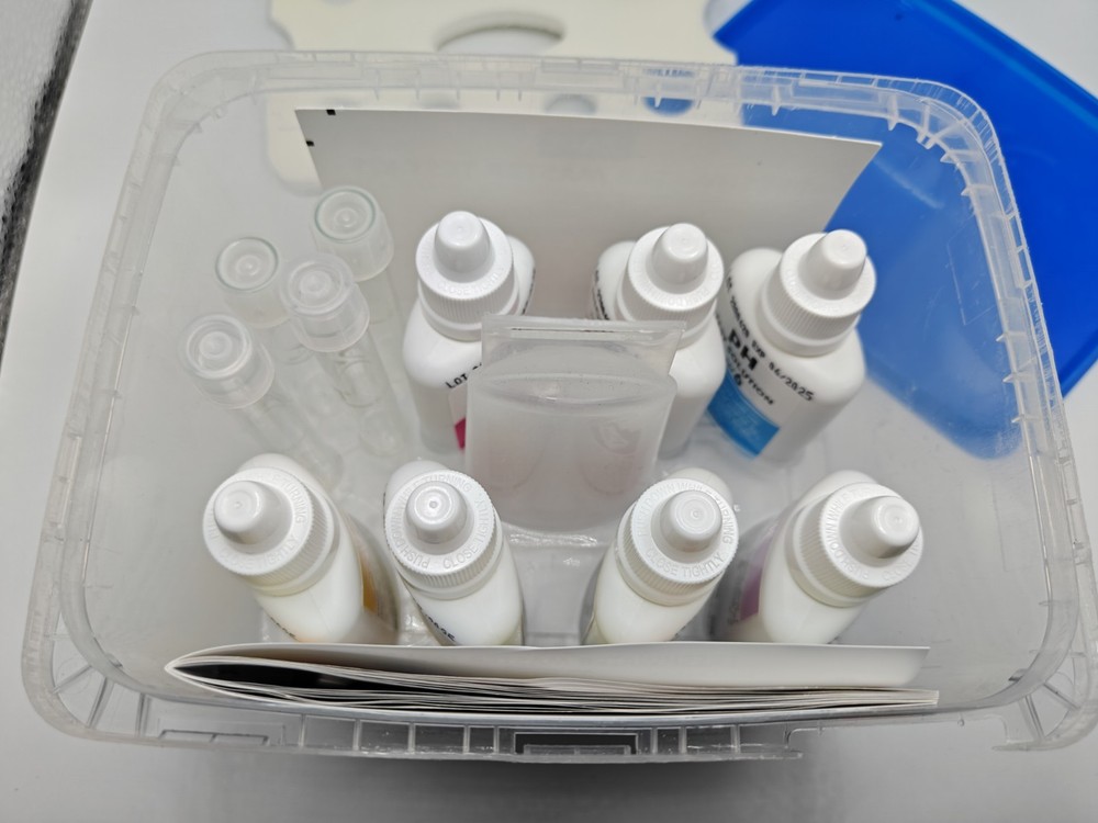 API Freshwater Aquarium Water Test Kit 800 Tests pH Ammonia Nitrite Nitrate