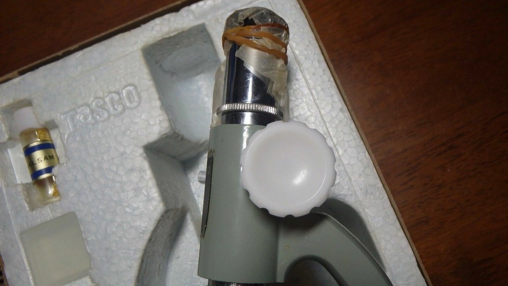 Vintage Tasco Microscope # 300XM #990-5 JUNIOR Microscope Kit