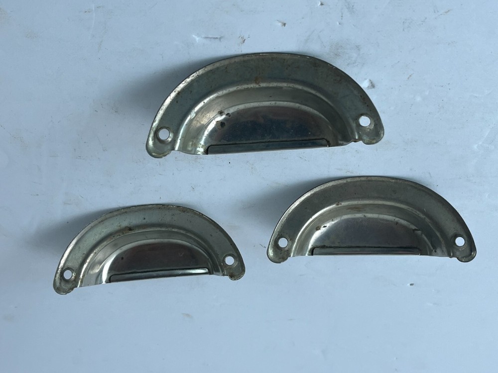 Lot 3 Vintage Metal Drawer Pull Cabinet Handle Cupboard Bin Hardware