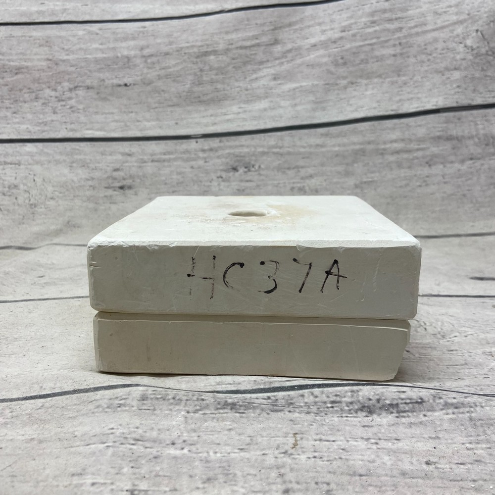 Unbranded Ceramic Casting Triangular Mold
