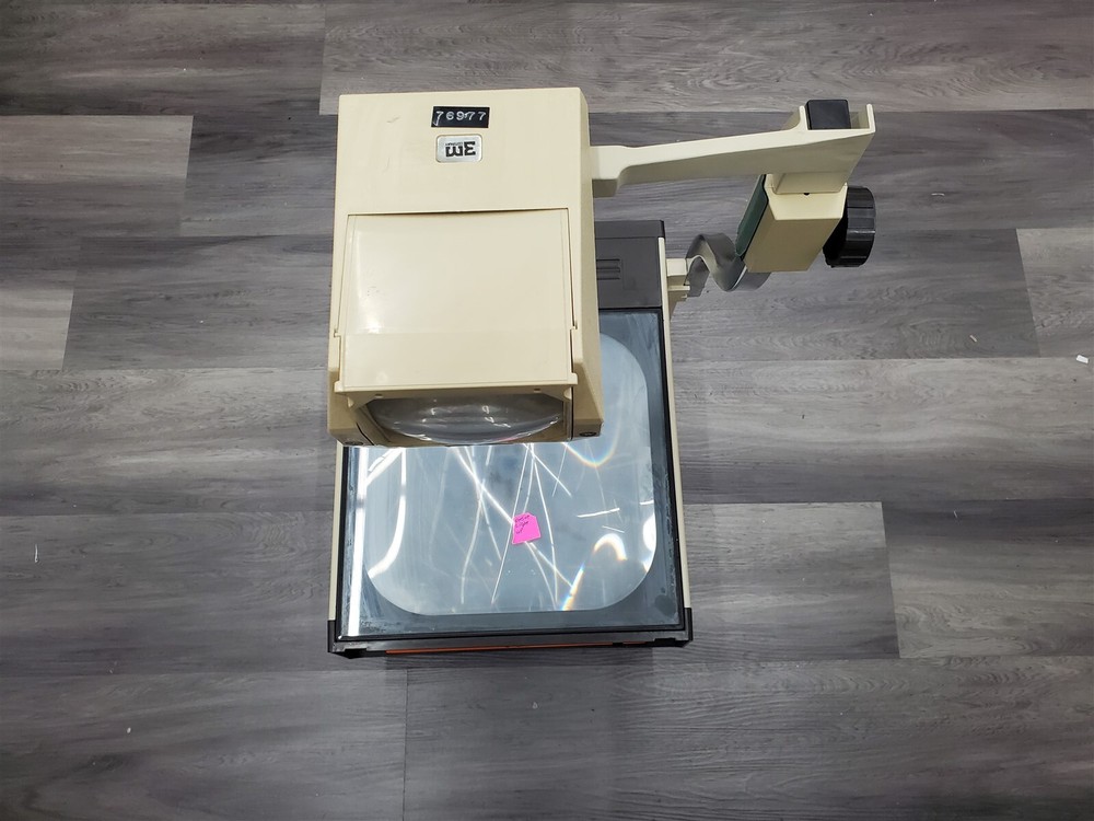 ⭐️⭐️⭐️⭐️⭐️ **AS IS FOR PARTS** 3M Overhead Projector Model 213