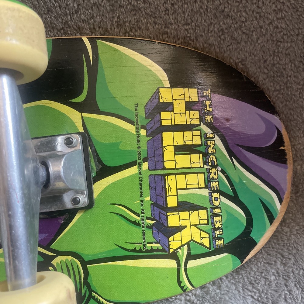 Vintage 2002 Marvel The Incredible Hulk Caution Skateboard