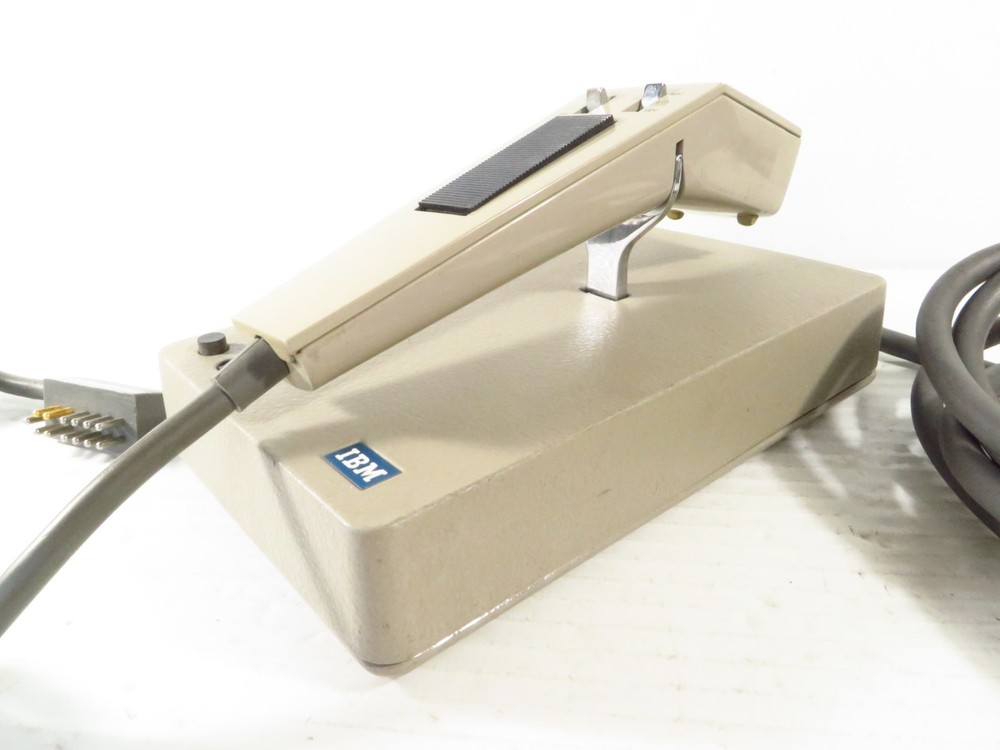 Vintage IBM Wired Mic Dictator Hand Controller 22 Pin Microphone w/ Base