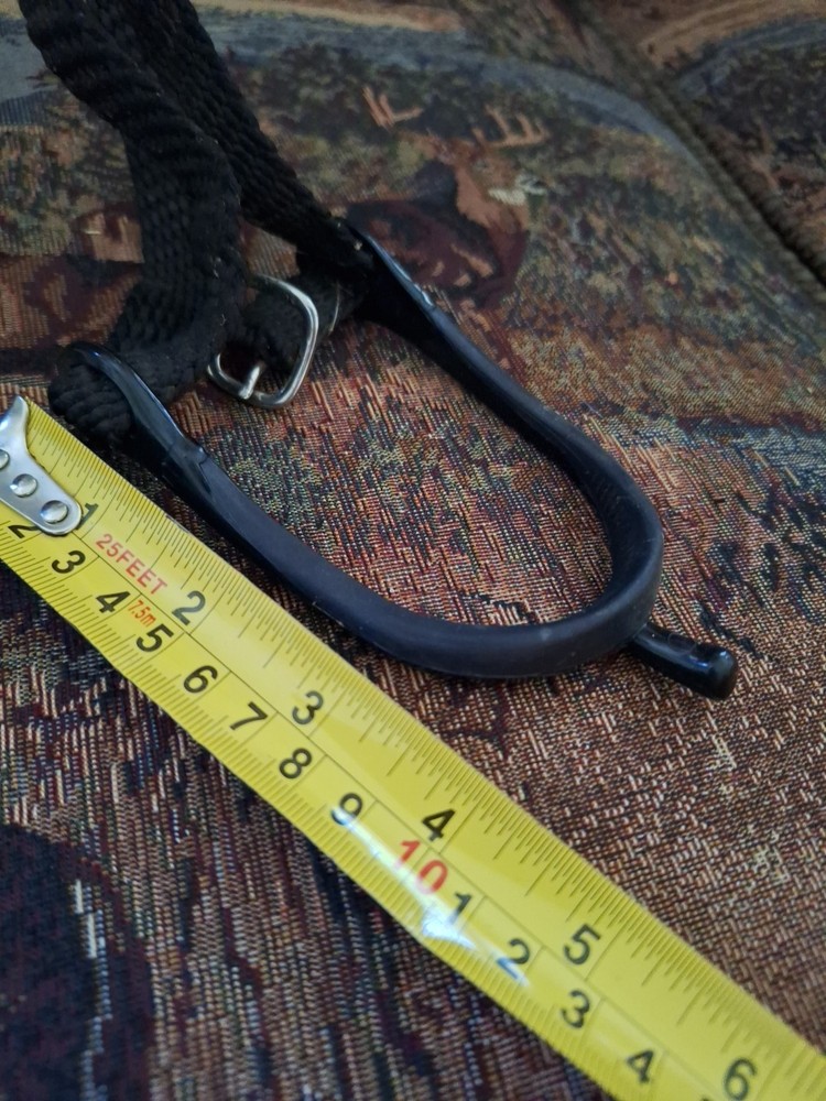 Black Plastic Englsh Spurs With Straps Small