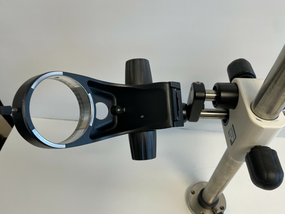 Diagnostic Instruments Dual Arm Boom