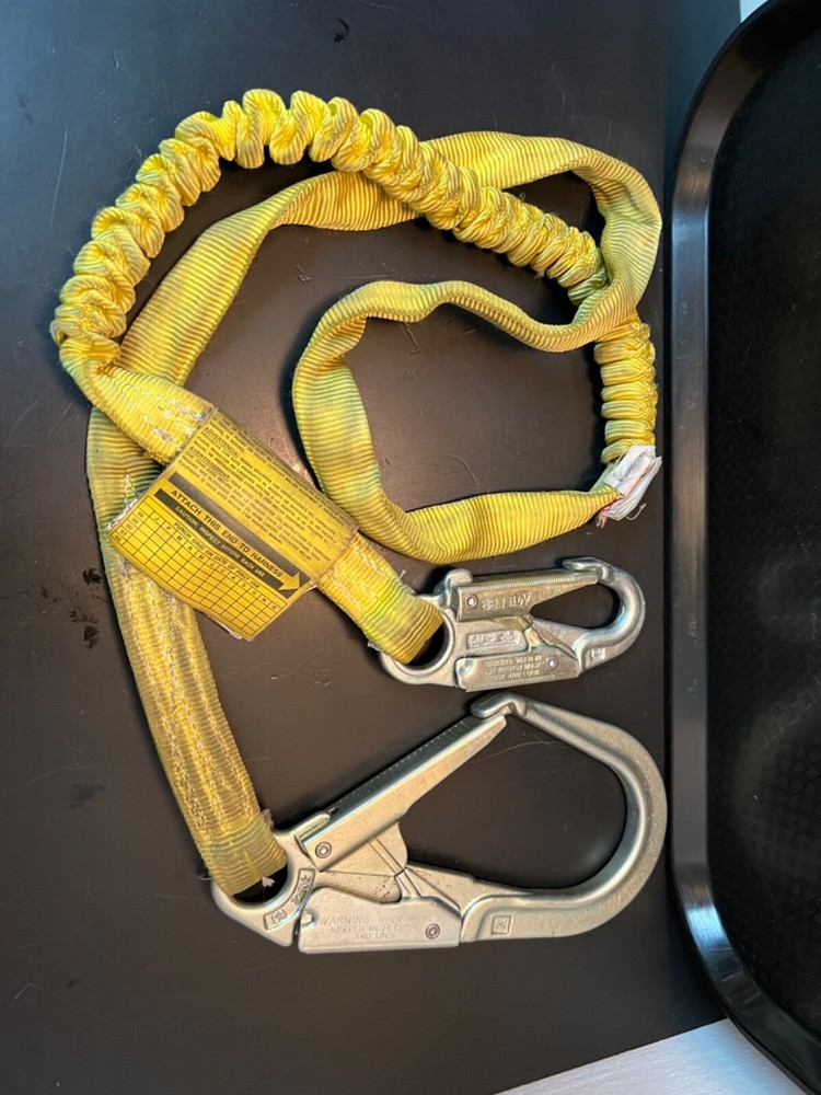 Dbi-sala Safety harness with extras
