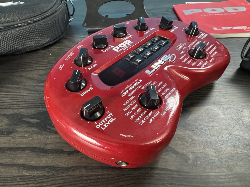 Line 6 POD 2.0 Guitar Effects Processor W/ Case, Fb4 Floor Switch, Power Adapter