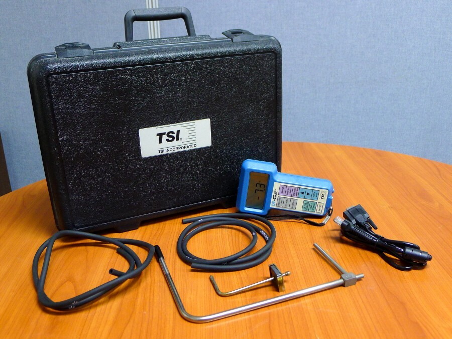 TSI 8705-M-GB DP-CALC MICRO MANOMETER
