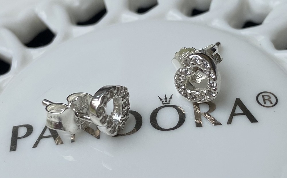 Authentic Pandora Open Heart Stud Earrings #290528CZ