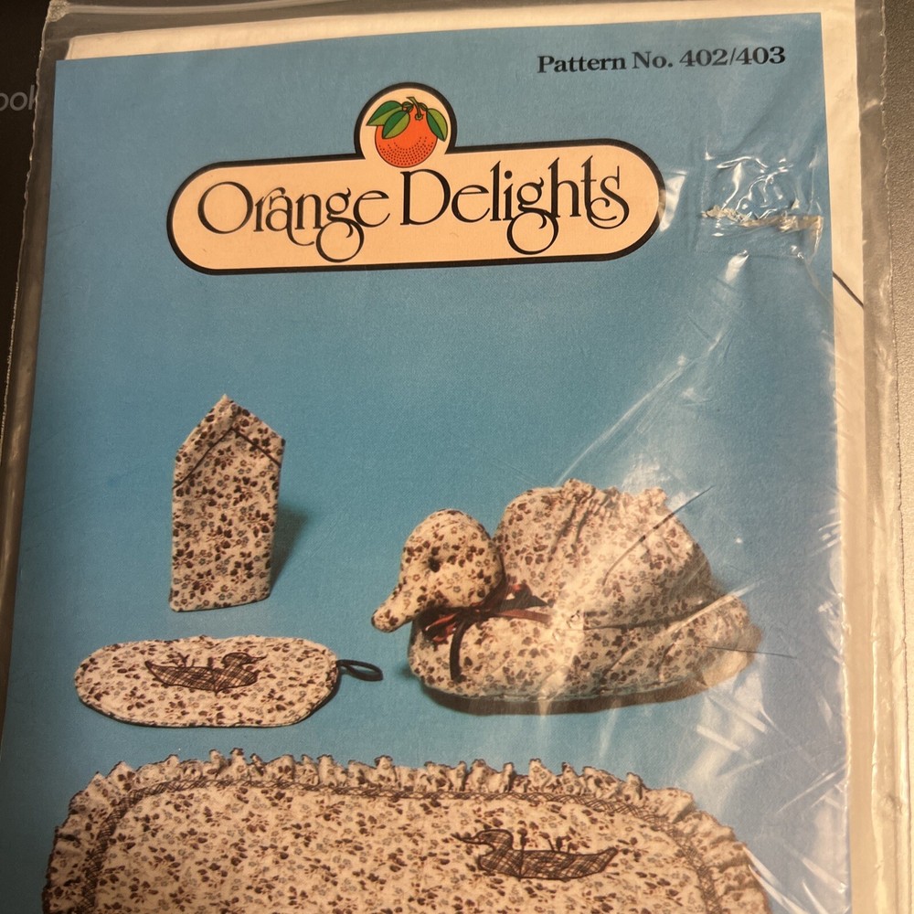 ORANGE DELIGHTS Applique Pattern - MALLARD TABLE SETTING Pattern 402/403 Granny