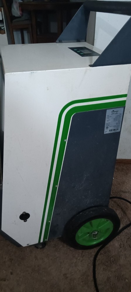 Dehumidifier/humidifier- surespeed ss200