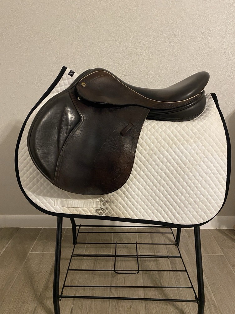 Black Country Solare Saddle