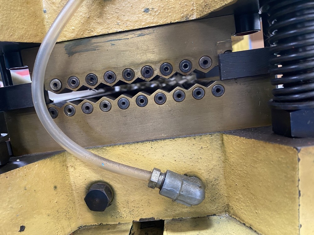 Bruderer Staightener