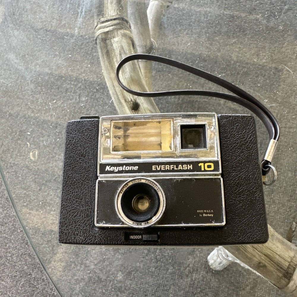 Vintage Keystone Everflash 10 Camera