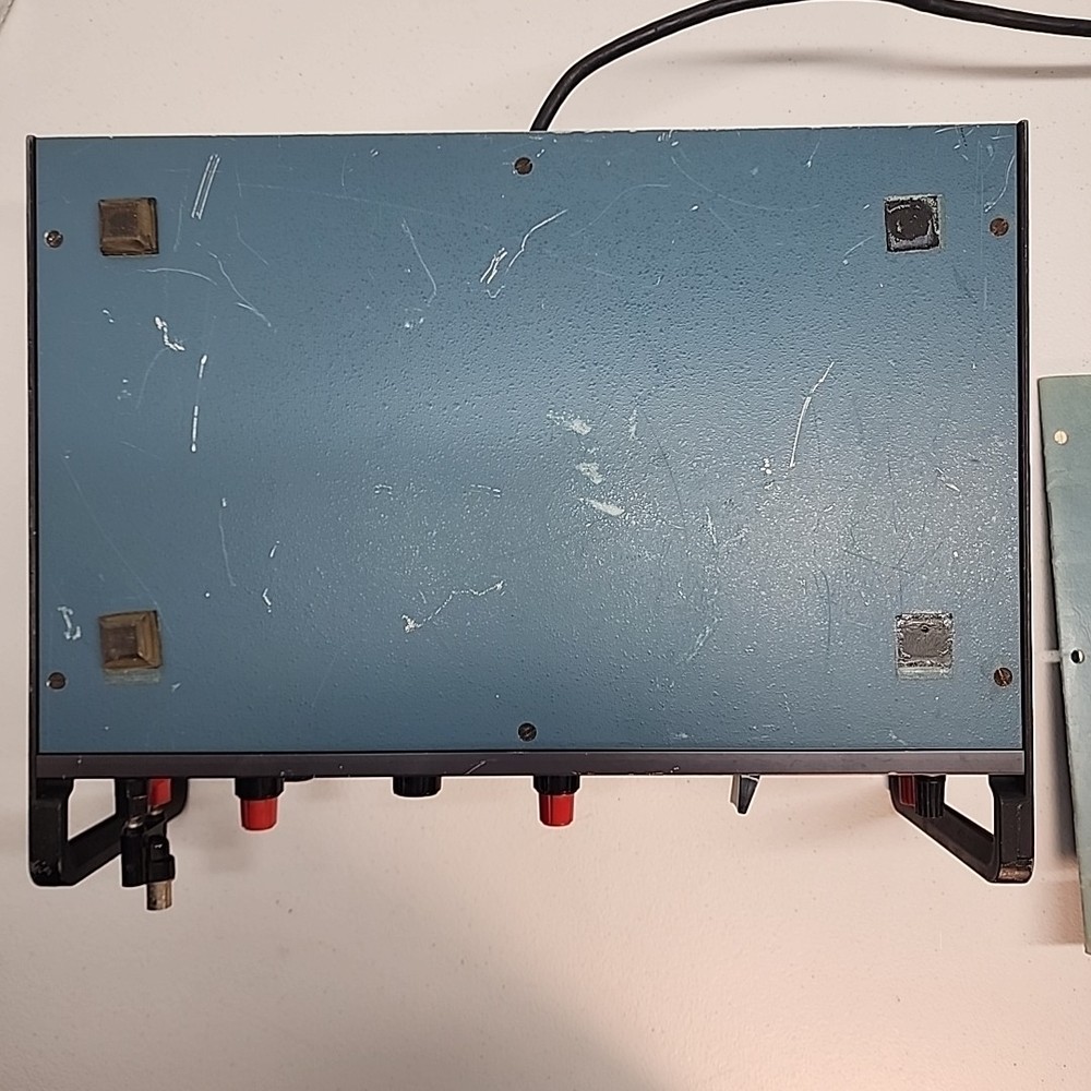 HEATH Schlumberger Model SM-5258 Harmonic Distortion Analyzer