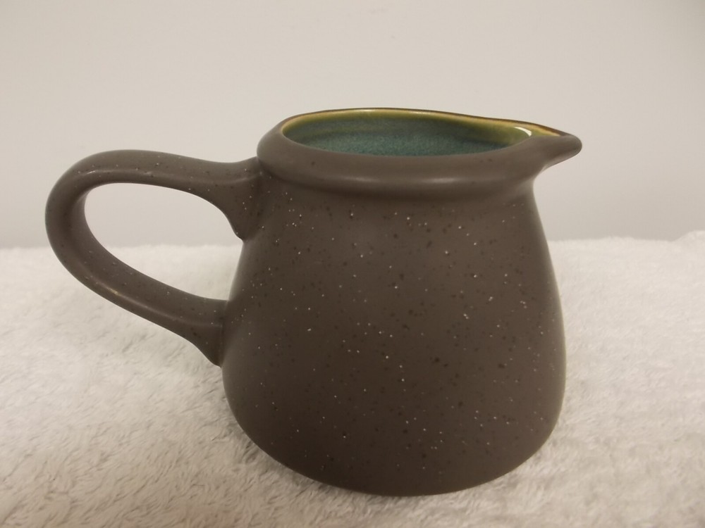 Oneida Kitchen Stonybrook Stoneware Spruce Speckled Creamer Small Pitcher