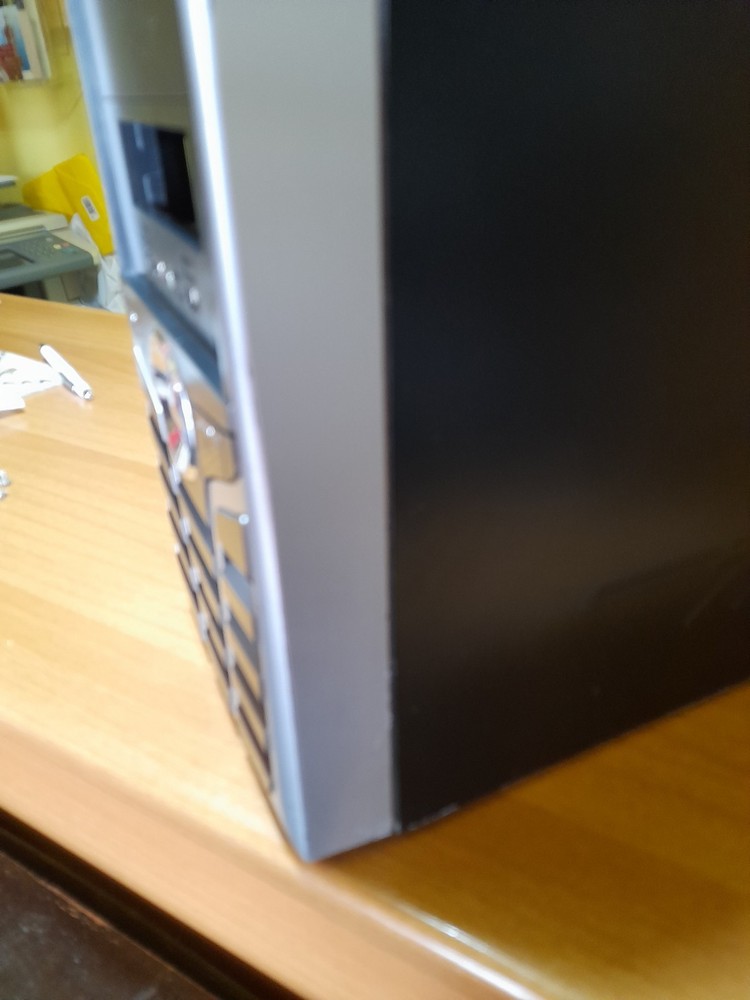 USED DESKTOP CASE