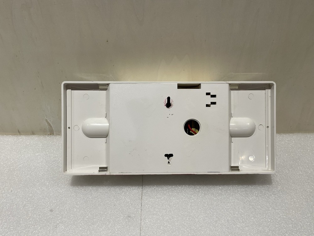 Nora Lighting NE-806 Fixed Optics Emergency Light