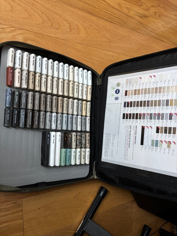 Solid Surface Acrilic Meganite Samples. Case of 70 Colors