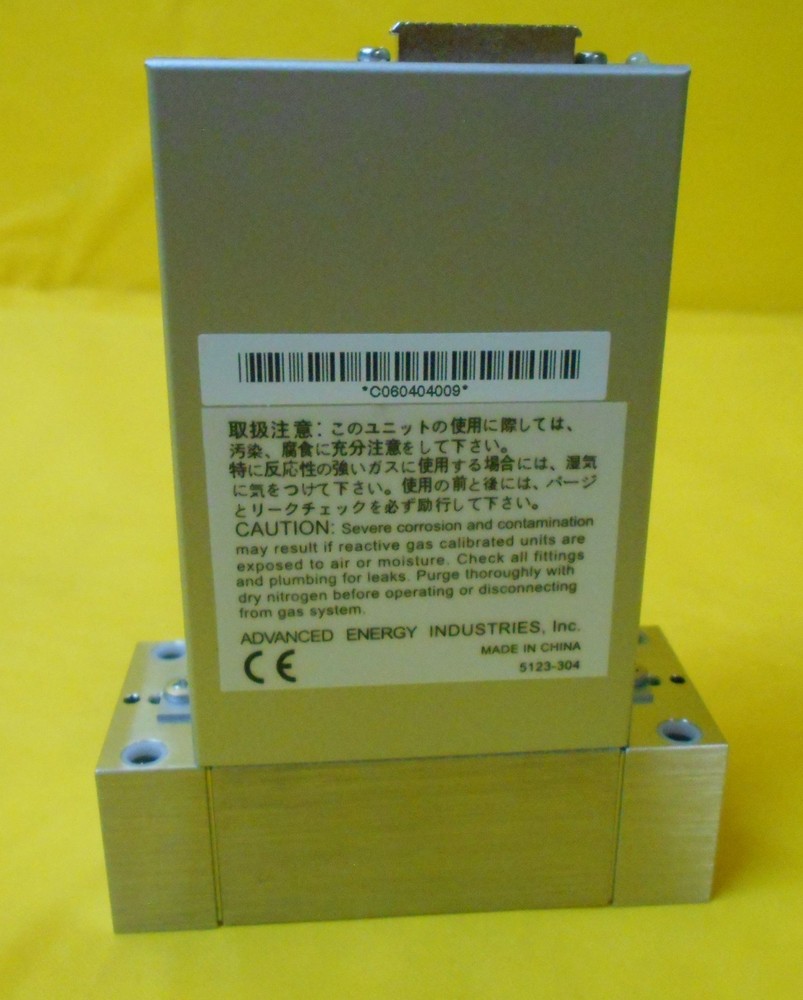 Aera TC FC-D985CT-BF Mass Flow Controller MFC Multi-2 Multi 100.%CH2F2 Used