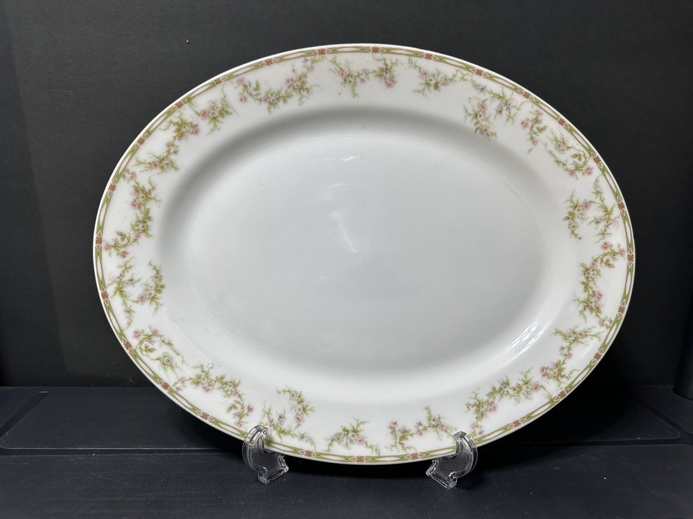 HAVILAND SCHLEIGER 152 13" Oval Serving Platter (B044)