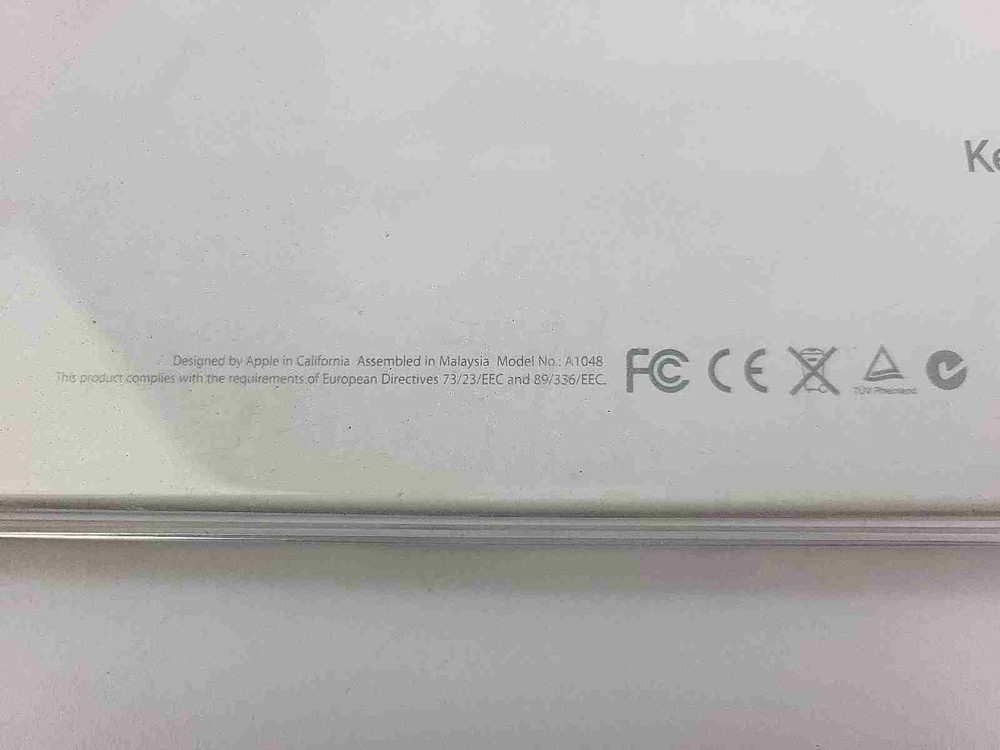 Apple Keyboard A1048 & Mouse A1152 - Wired USB