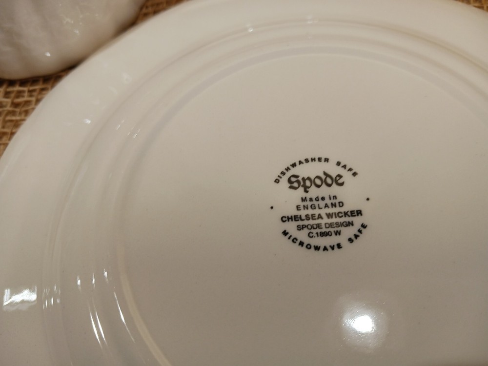 Spode CHELSEA WICKER 5-piece place setting; NWT
