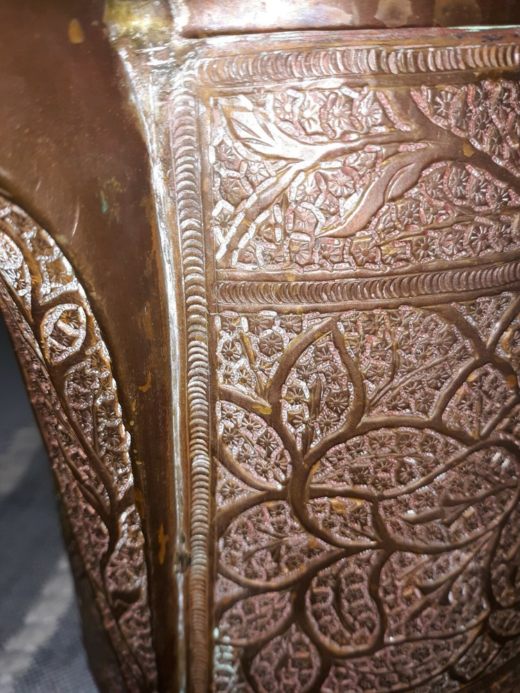 FANTASTIC ANTIQUE MIDDLE EASTERN DALLAH COFFEE POT- COPPER BRASS