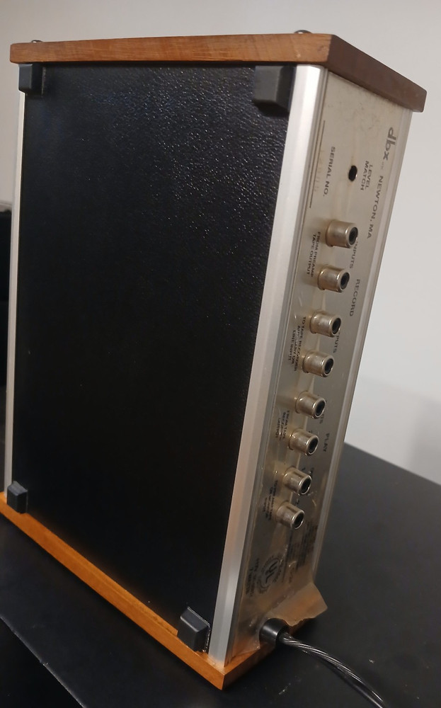VTG DBX 21 Disc/Tape Decoder Noise Reduction (ONE OWNER)-TESTED & WORKING-S. Vid