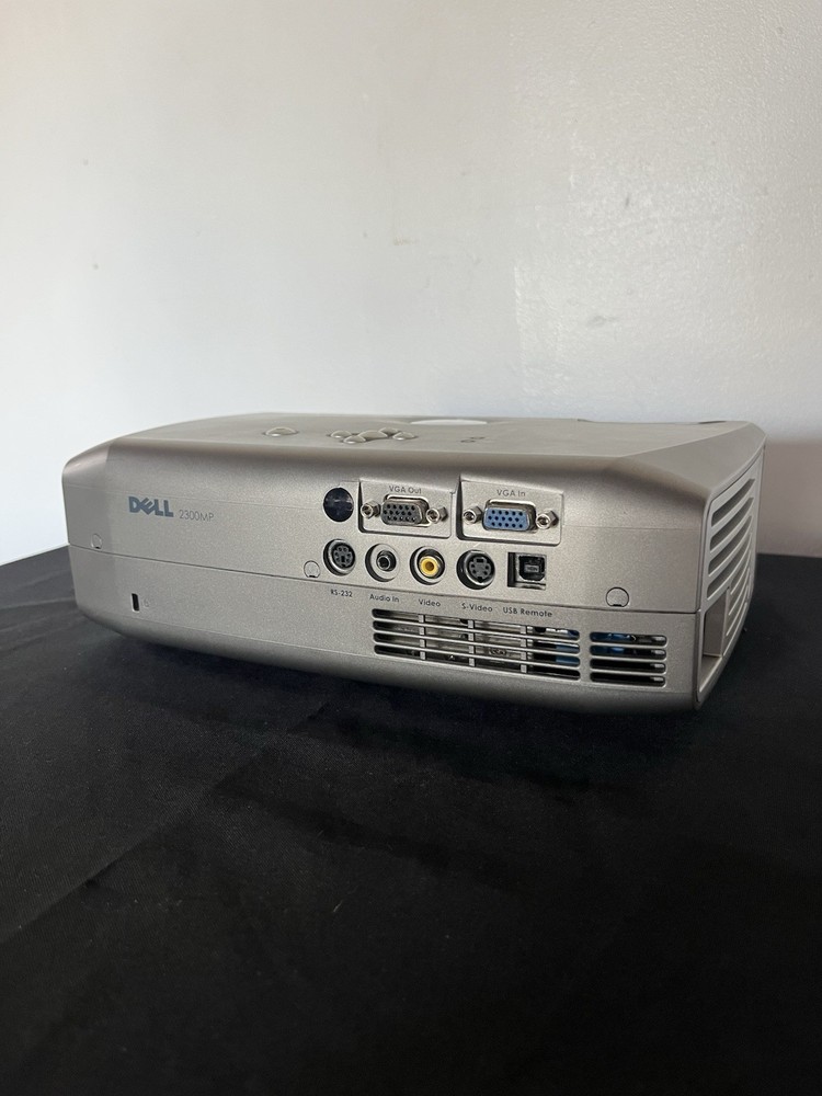 Dell 2300MP DLP Projector - With Case