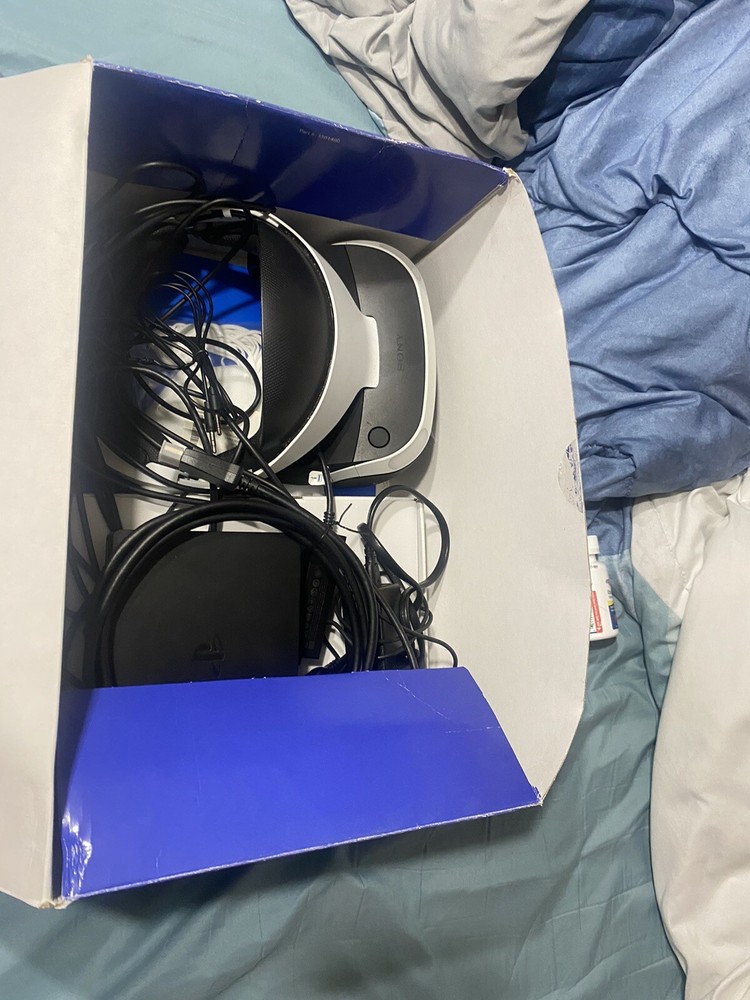 Sony PlayStation VR Iron Man Virtual Reality Bundle PS4/PS5