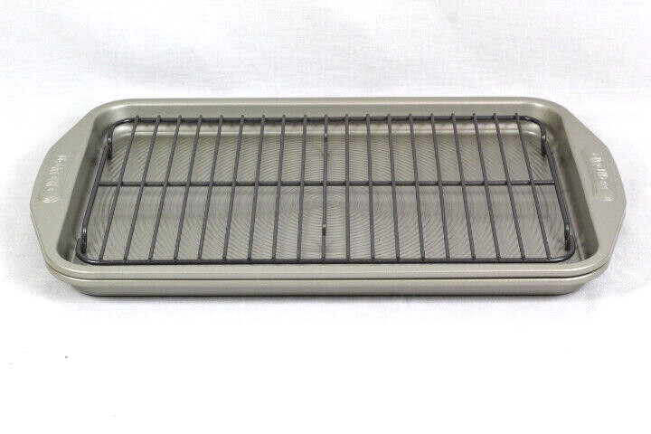 Circulon 3 Piece Bakeware Set Cookie Pans & Cooling Rack Nonstick