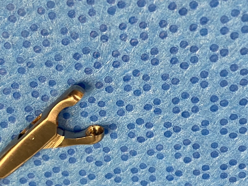 Dyonics 3859 Biopsy/Grasping Forcep Round Cup 3mm