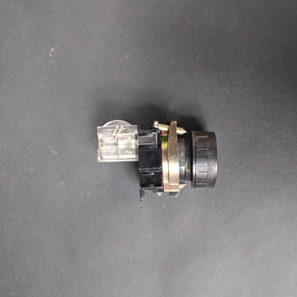 BRETER R22801 SELECTOR SWITCH ($21 OBO)
