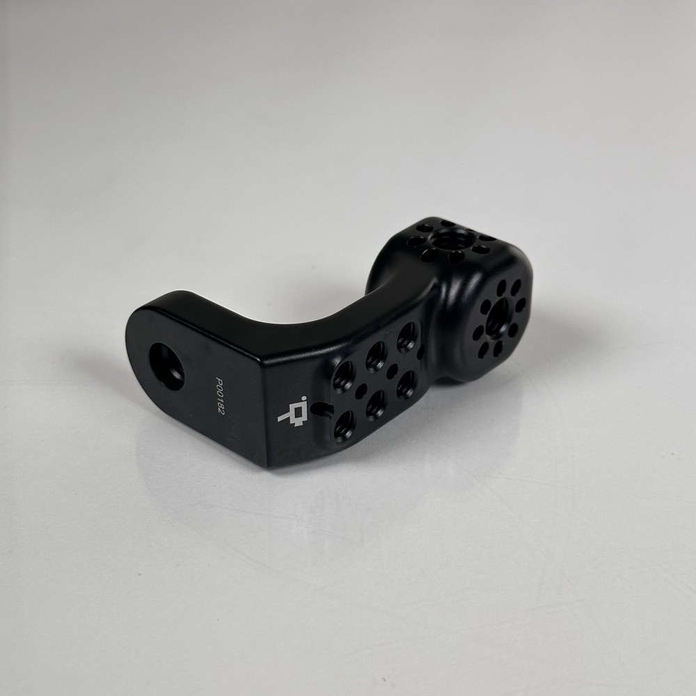 Wooden Camera Universal Front Ultra Handle Connector