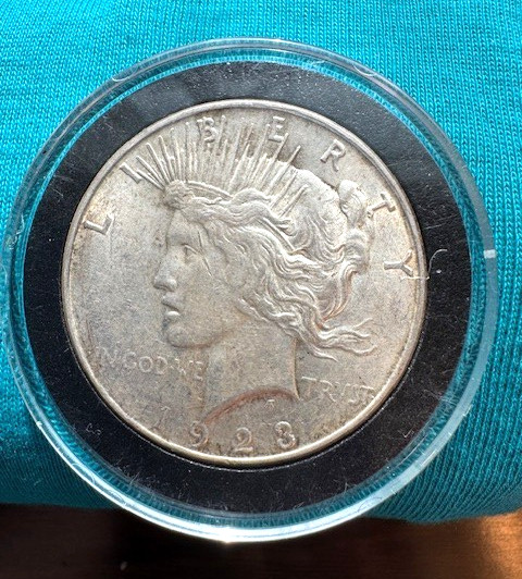 1923-D $1 Peace Dollar in Capsule