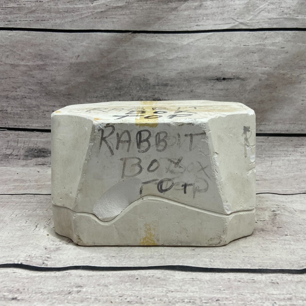 Holland Ceramic Casting Mold Rabbit Box Top #H-708