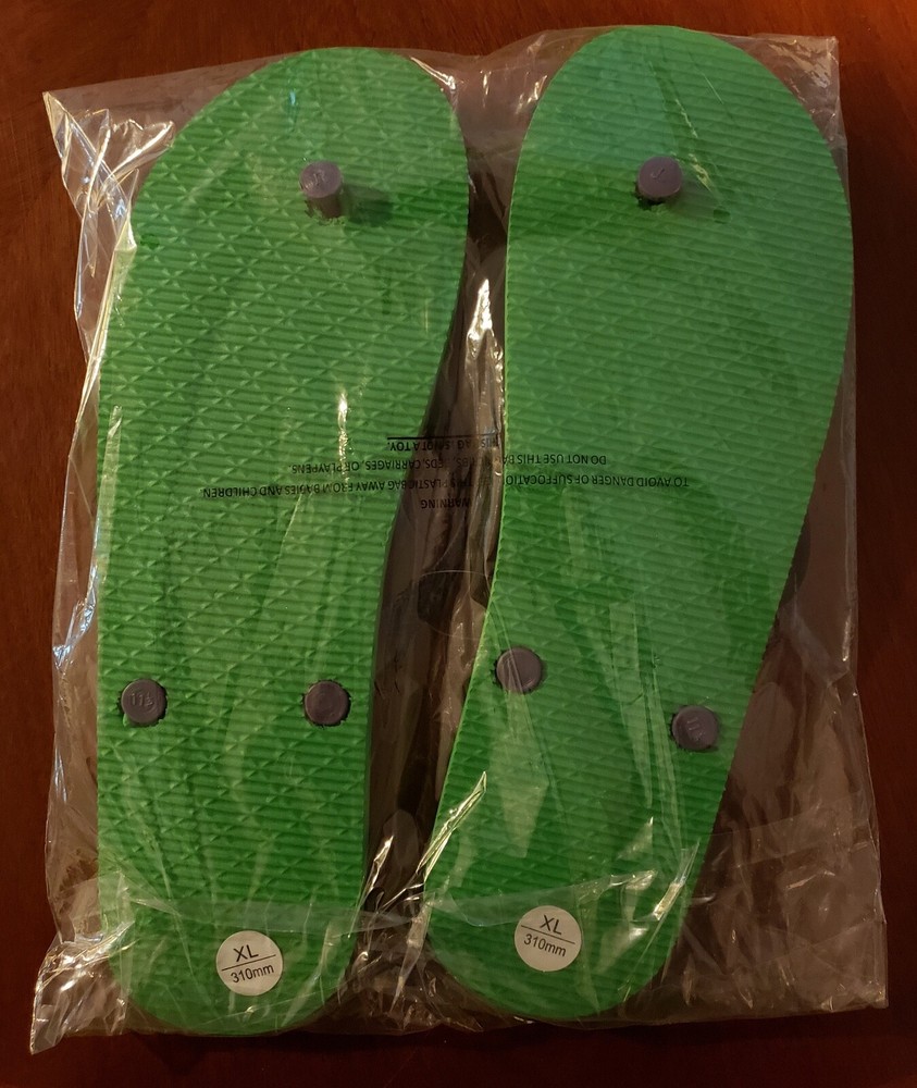 Hulk Marvel Gear Goods Exclusive XL Smashed