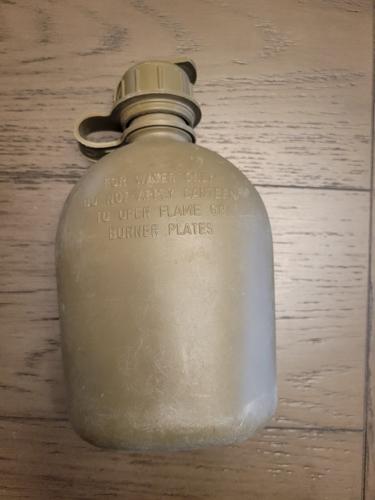 US issue Military 1QT Canteen OD Green