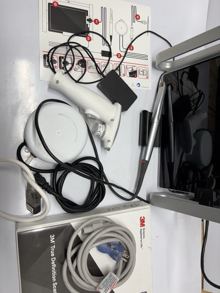 3M TRUE DEFINITION INTRAORAL SCANNER
