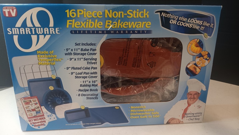 Smartware 16-Piece Basic Silicone Bakeware Set, Color Is Red Open Box