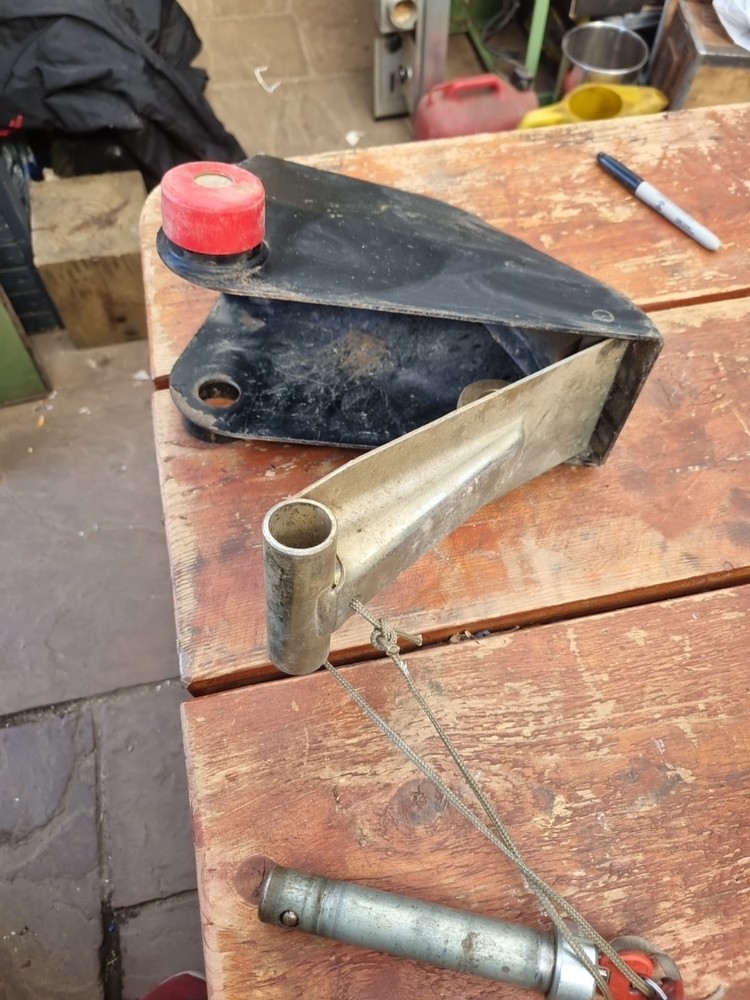 Heavy Duty HitchLock used Bulldog