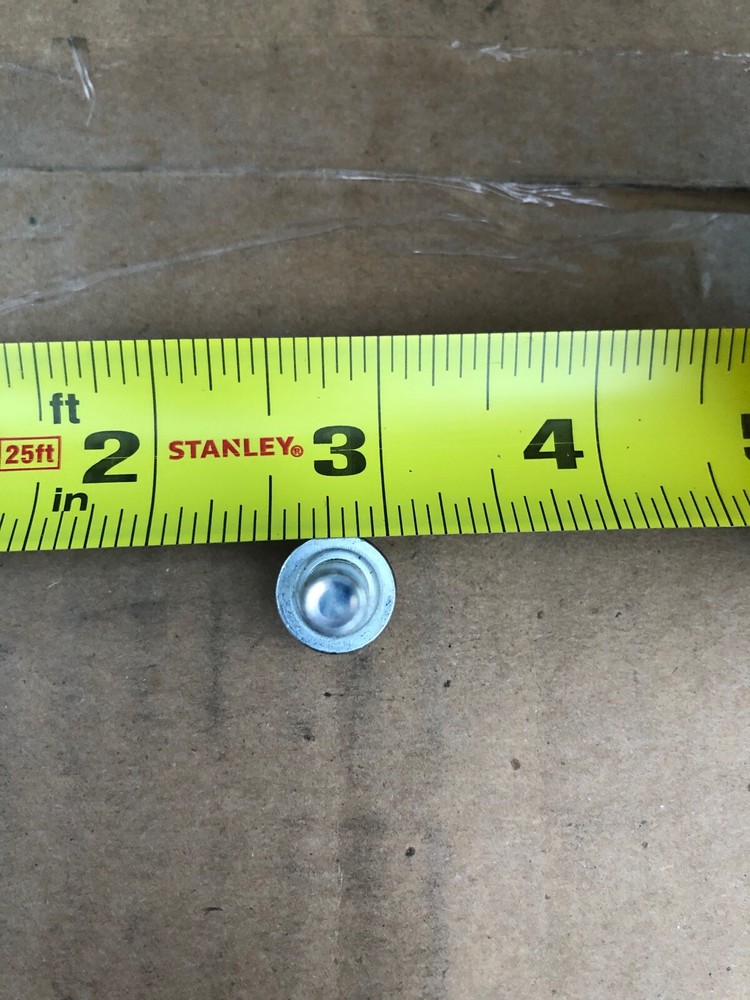CHKLP-R8-6, (3) Rivets