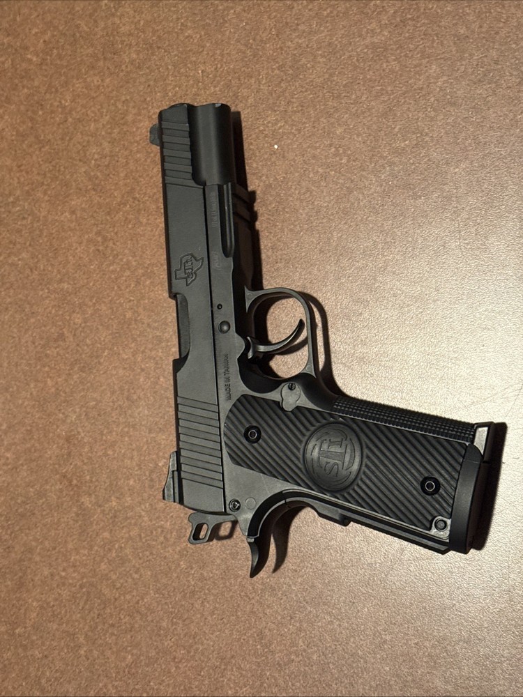 Co2 Powered Pistol