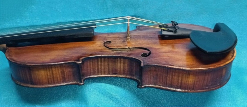 1870's Lion Head Violin